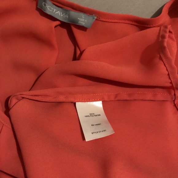 Flowy Coral Octavia cold shoulder top - Picture 5 of 7